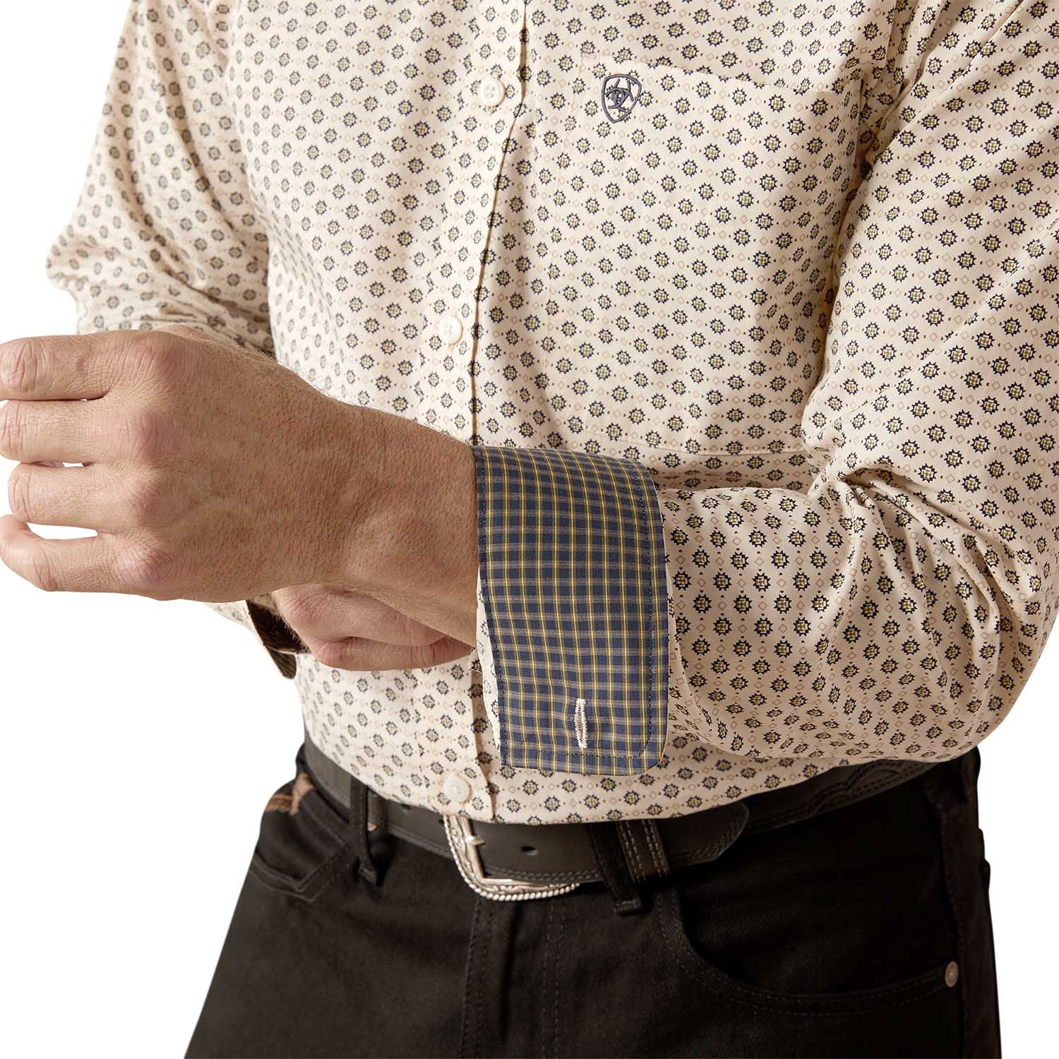 Ariat Men's Wrinkle Free Fraiser Longsleeve Fitted Shirt